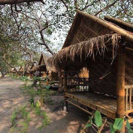 Chalee Tropicana Bungalow Koh Phayam Ruang foto
